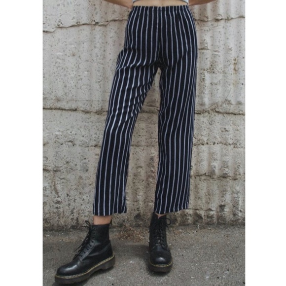 Brandy Melville Pants - Women's Brandy Melville striped pants